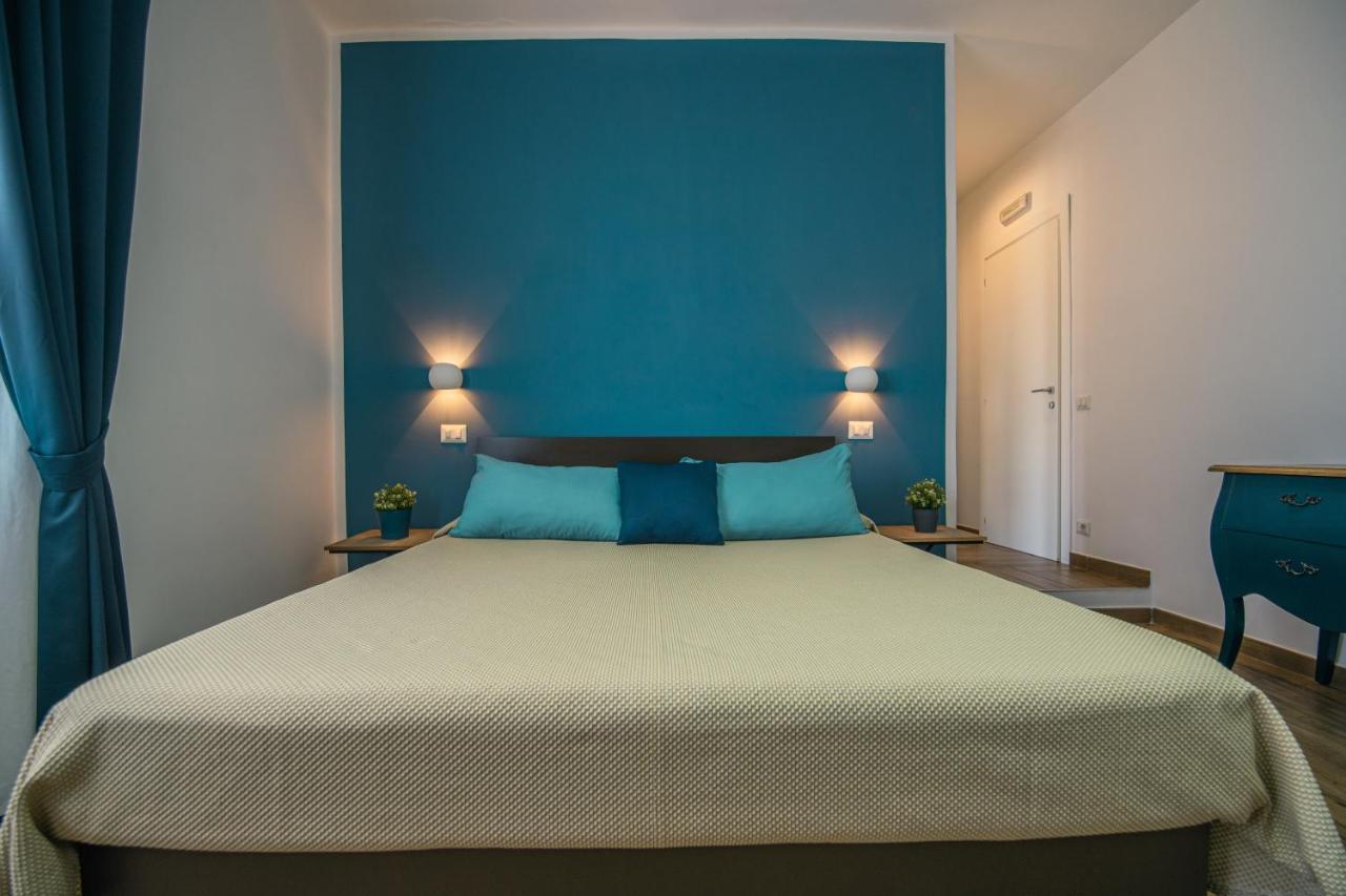 Bed and Breakfast Hub Ferroviario - 12 Posti Letto Per Il Tuo Gruppo A Napoli Con Wifi E Netflix Exterior foto